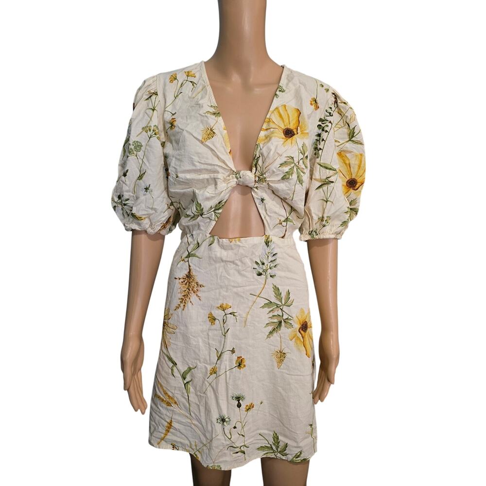 H&M Floral Print Dress with Cutouts Size Large NWOT